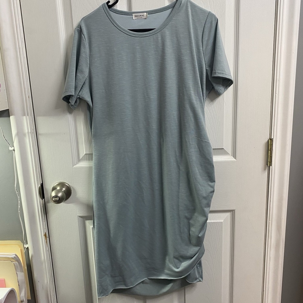 Woman's Qearal Body Con‎ Blue Dress-Size L Knit Fabric, Stretchy. Side Cinch.